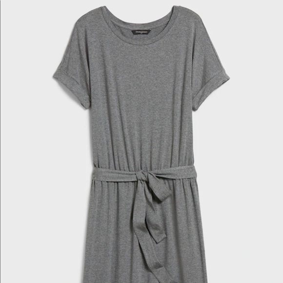 Banana Republic Dresses & Skirts - Banana Republic Knit T-shirt Dress
